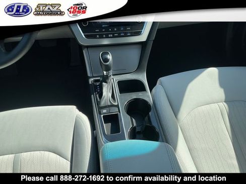 Used 2016 Hyundai Sonata SE FWD image 14