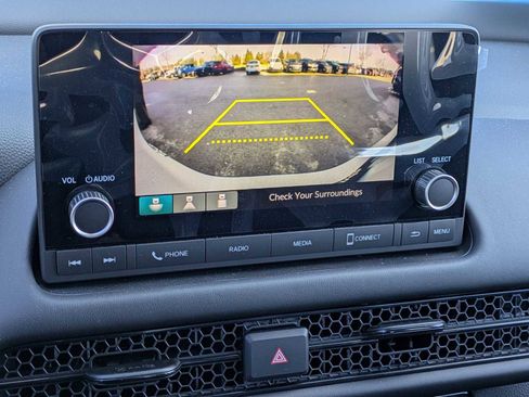 Certified 2025 Honda HR-V LX image 26