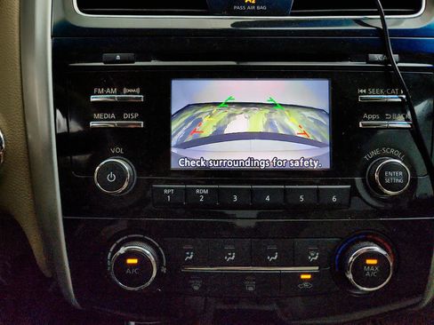 Used 2015 Nissan Altima 2.5 S w/ Power Driver Seat Package FWD image 18