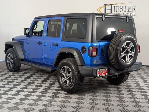 Used 2022 Jeep Wrangler Unlimited Sport AWD/4WD image 5