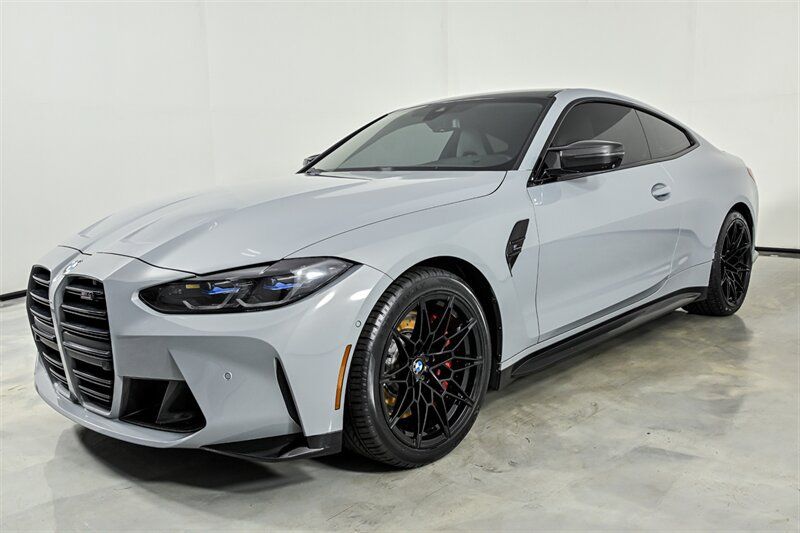 Used 2022 BMW M4 xDrive Competition w/ M Carbon Exterior Package AWD/4WD image 5