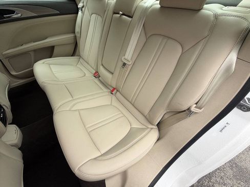 Used 2020 Lincoln MKZ AWD w/ Convenience Package image 11