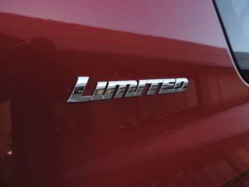 Used 2024 Toyota 4Runner Limited image 21