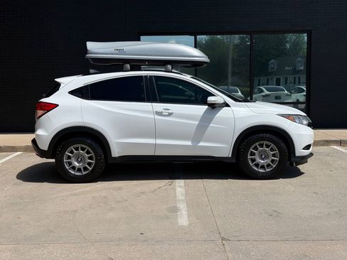 Used 2016 Honda HR-V EX image 13