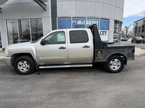 Used 2009 Chevrolet Silverado 1500 LT w/ Power Pack Plus image 2