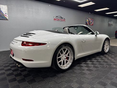 Used 2015 Porsche 911 Carrera S image 22