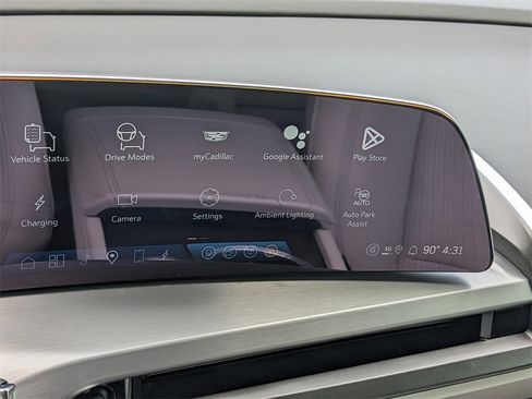 New 2026 Cadillac Vistiq Luxury w/ LPO, Floor Liner Package image 20