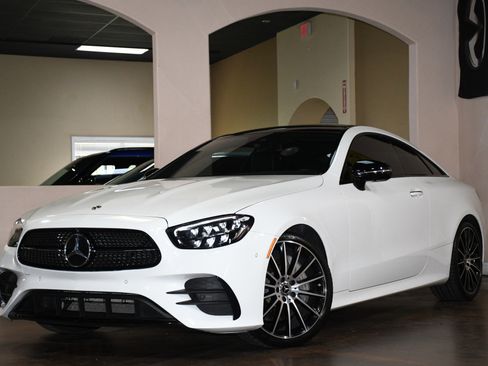 Used 2023 Mercedes-Benz E 450 Coupe image 4