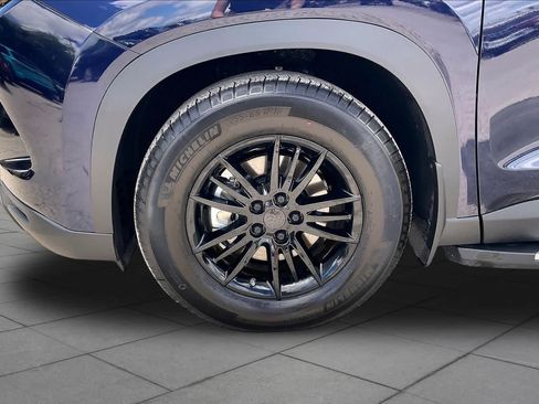 Used 2026 Toyota Grand Highlander FWD image 11