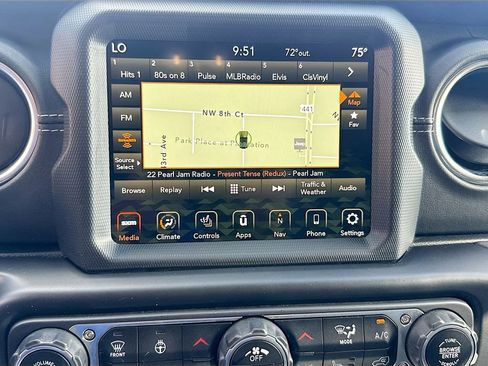 Used 2022 Jeep Wrangler Unlimited Sahara w/ Cold Weather Group image 16