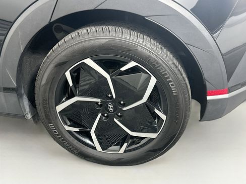 Used 2024 Hyundai Ioniq 5 SEL image 11