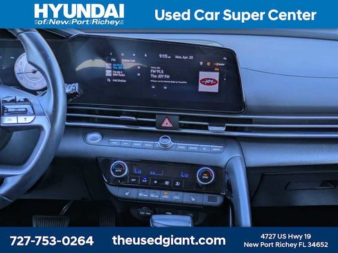 Used 2024 Hyundai Elantra Limited FWD image 19