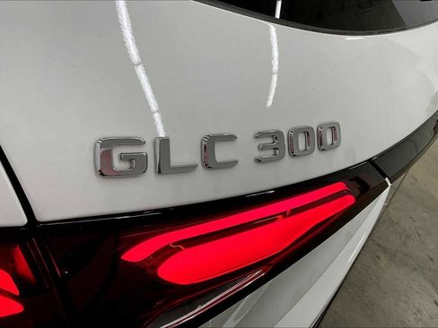 New 2025 Mercedes-Benz GLC 300 image 15