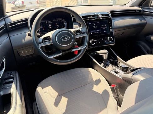 Used 2024 Hyundai Santa Cruz SE image 7