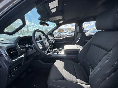 New 2025 Ford F150 XLT w/ Equipment Group 302A MID image 39