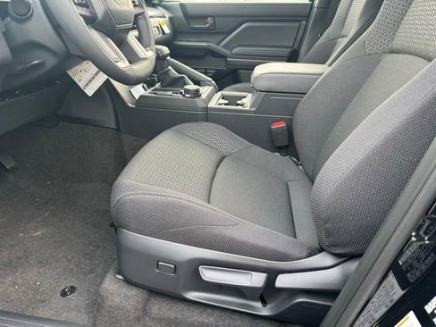 New 2026 Toyota 4Runner SR5 AWD/4WD image 6