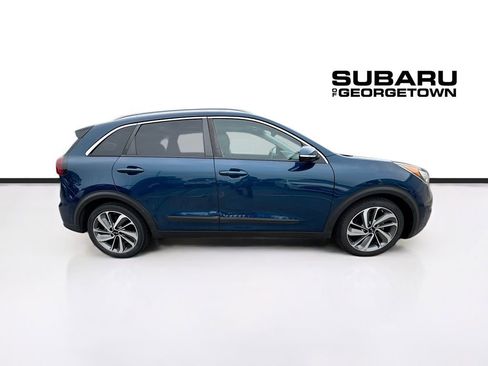 Used 2019 Kia Niro Touring FWD image 8