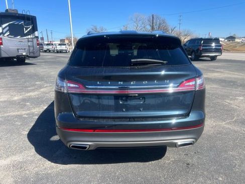 Used 2022 Lincoln Nautilus Reserve w/ Equipment Group 201A image 5