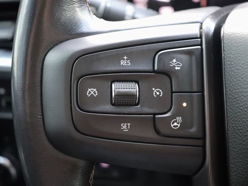 Used 2021 GMC Yukon XL AT4 w/ AT4 Premium Plus Package AWD/4WD image 26