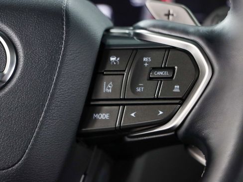 Used 2024 Lexus LX 600 4WD w/ Interior Upgrade Package image 15