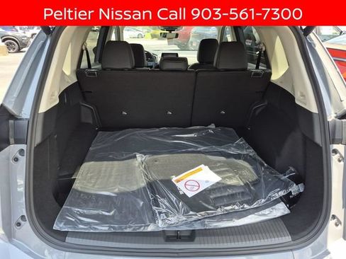 New 2026 Nissan Rogue Dark Armor FWD image 6