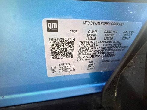 Used 2025 Chevrolet Trax RS w/ Driver Confidence Package FWD image 13