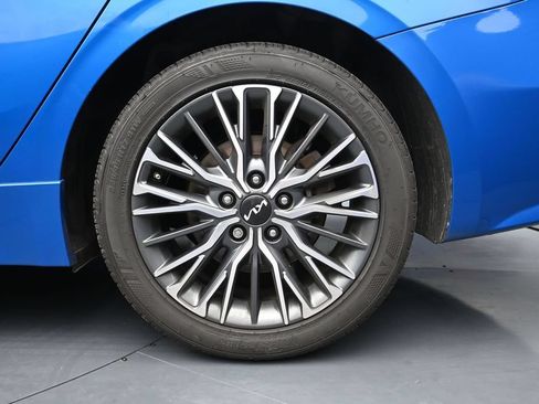 Used 2023 Kia Forte GT-Line w/ GT-Line Premium Package FWD image 14