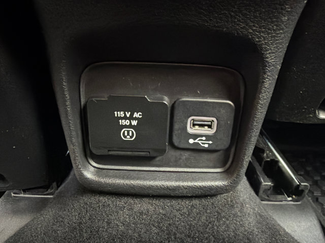 Used 2018 Jeep Compass Latitude w/ Popular Equipment Group AWD/4WD image 19