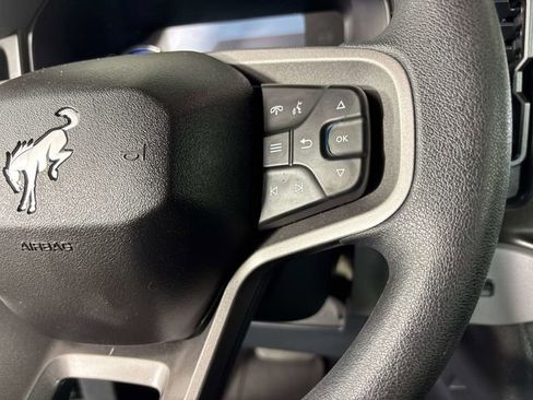 Used 2023 Ford Bronco 4-Door AWD/4WD image 17