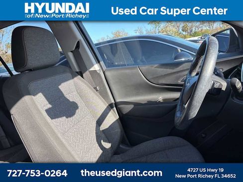 Used 2022 Chevrolet Equinox LT image 9