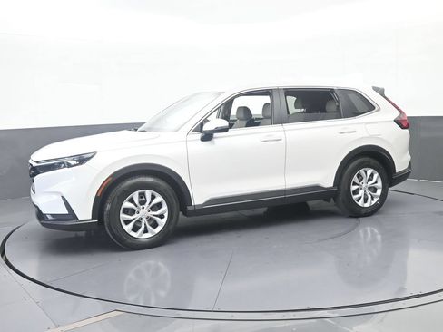 Used 2025 Honda CR-V LX image 2