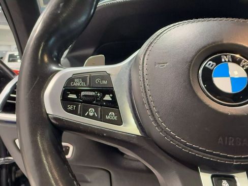 Used 2019 BMW X7 xDrive50i w/ Dynamic Handling Package image 16