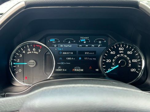 Used 2020 Ford F150 Lariat w/ Equipment Group 502A Luxury AWD/4WD image 35