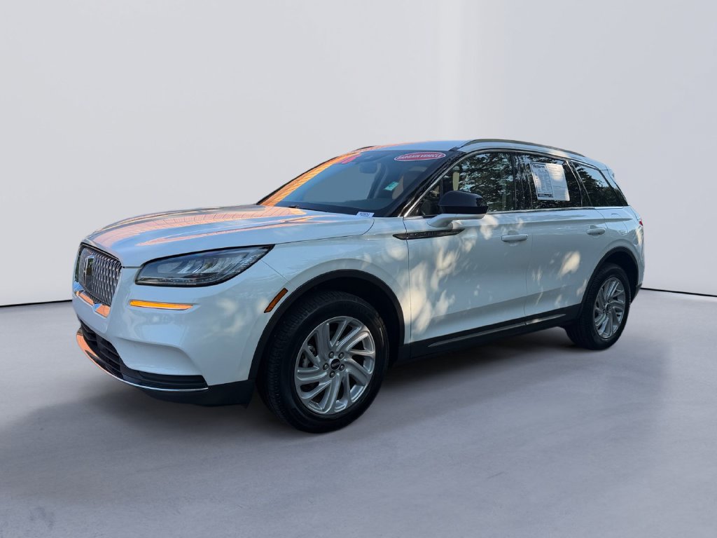 Used 2020 Lincoln Corsair FWD w/ Rear Removable Package Tray image 7