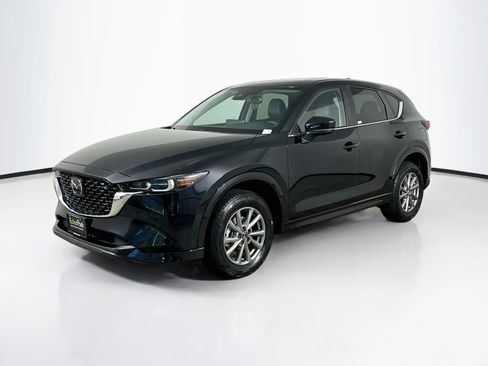 Used 2025 MAZDA CX-5 AWD 2.5 S w/ Preferred Package image 3
