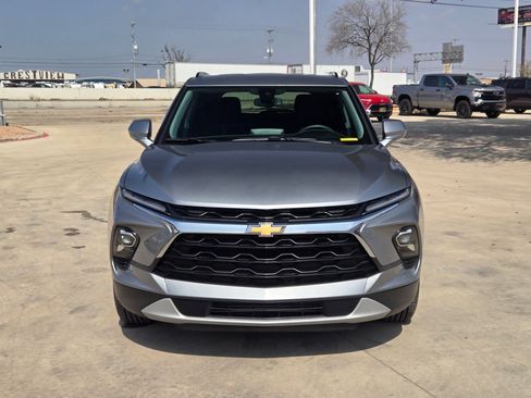 Certified 2024 Chevrolet Blazer LT w/ Convenience Package image 8