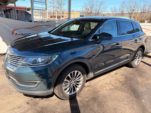 Used 2016 Lincoln MKX Select w/ Select Plus Package image 8