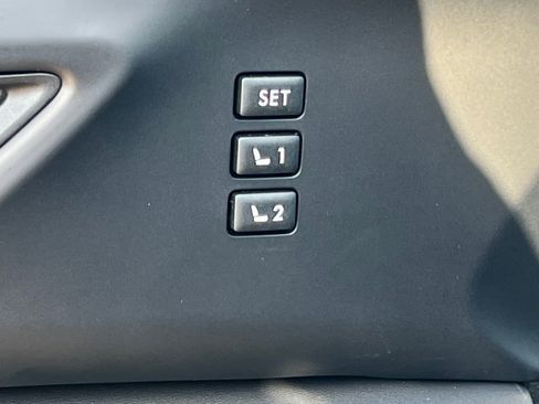 New 2025 Subaru Ascent Bronze Edition image 18