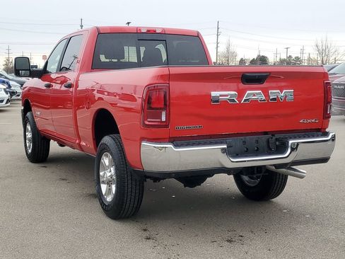 New 2026 RAM 2500 Big Horn AWD/4WD image 3