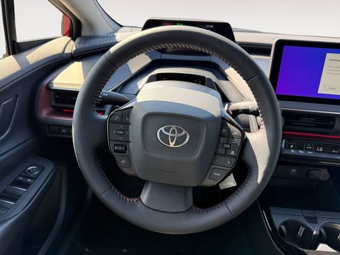 New 2026 Toyota Prius Plug-In Hybrid FWD image 12