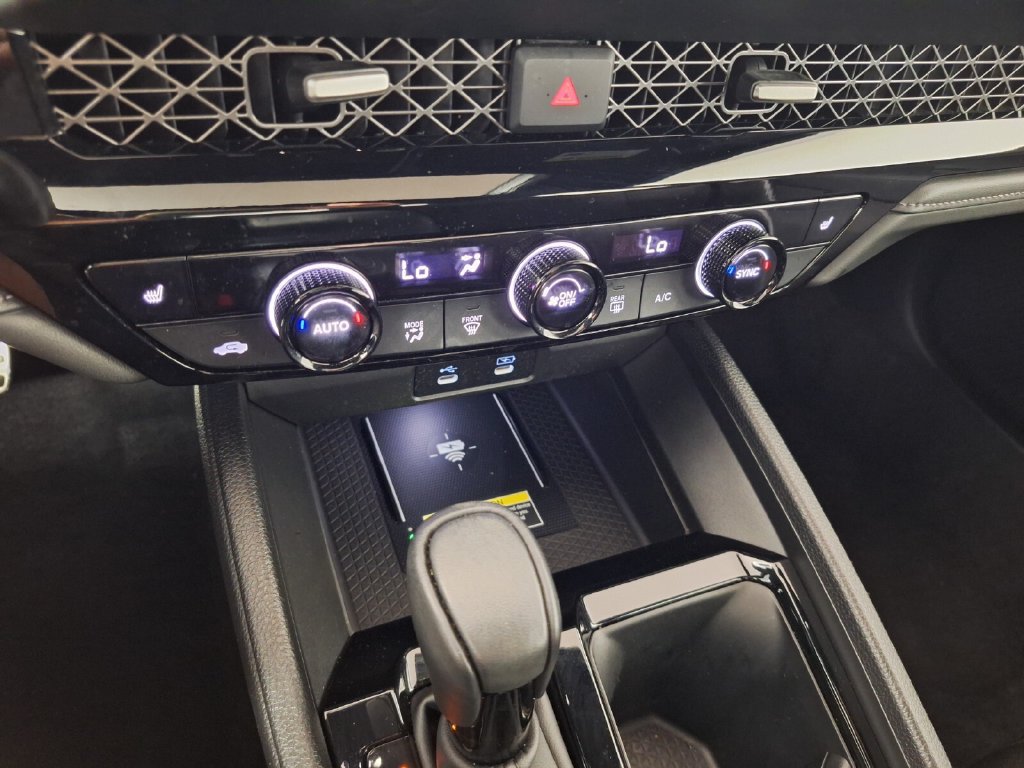 Used 2025 Honda Accord Sport image 14