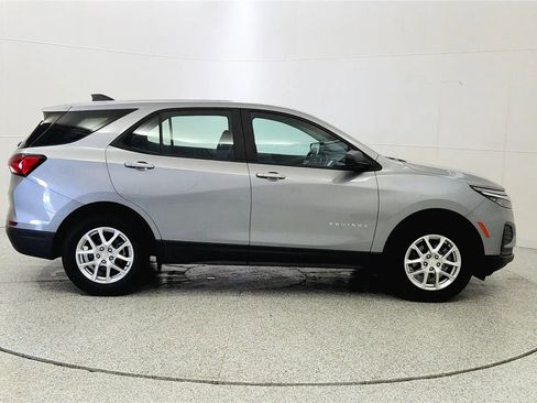 Used 2023 Chevrolet Equinox LS w/ Driver Confidence II Package AWD/4WD image 8