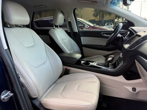 Used 2017 Ford Edge Titanium w/ Technology Package image 17