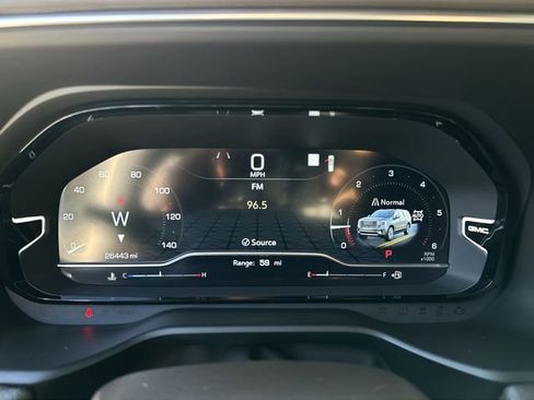 Certified 2022 GMC Yukon Denali image 22