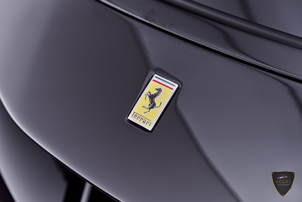 Used 2024 Ferrari SF90 Spider AWD/4WD image 32