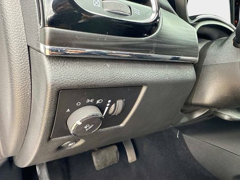 Used 2021 Jeep Grand Cherokee Limited w/ Quick Order Package 28K 80th RWD image 28