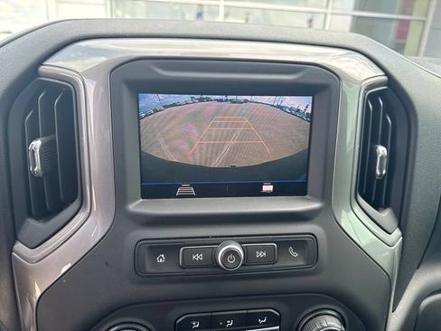 Used 2020 Chevrolet Silverado 1500 Custom Trail Boss w/ Custom Convenience Package AWD/4WD image 23