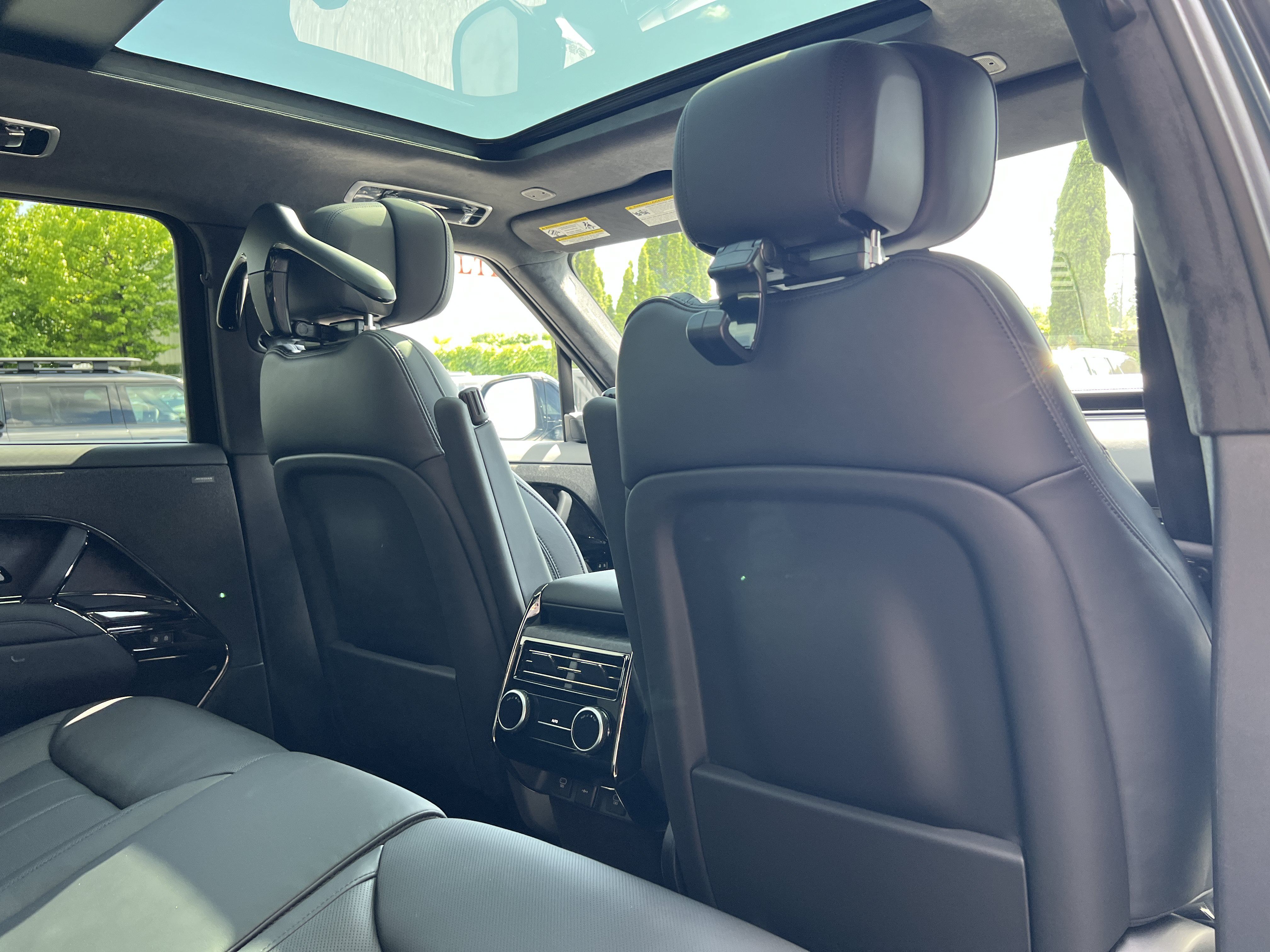New 2025 Land Rover Range Rover Sport Autobiography AWD/4WD image 14