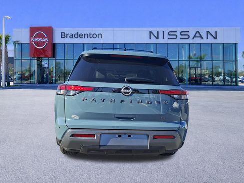 New 2026 Nissan Pathfinder SL FWD image 5
