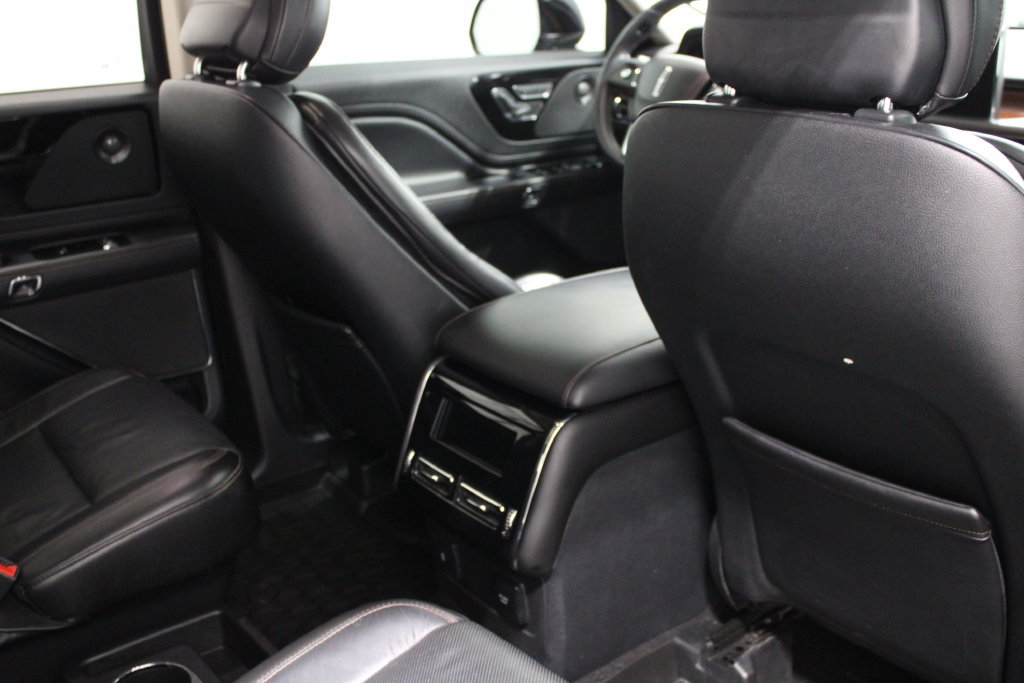 Used 2020 Lincoln Aviator Reserve w/ Elements Package Plus AWD/4WD image 23